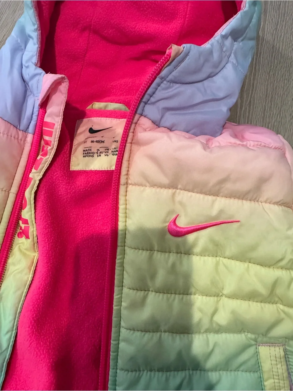 Nike hooded puffer